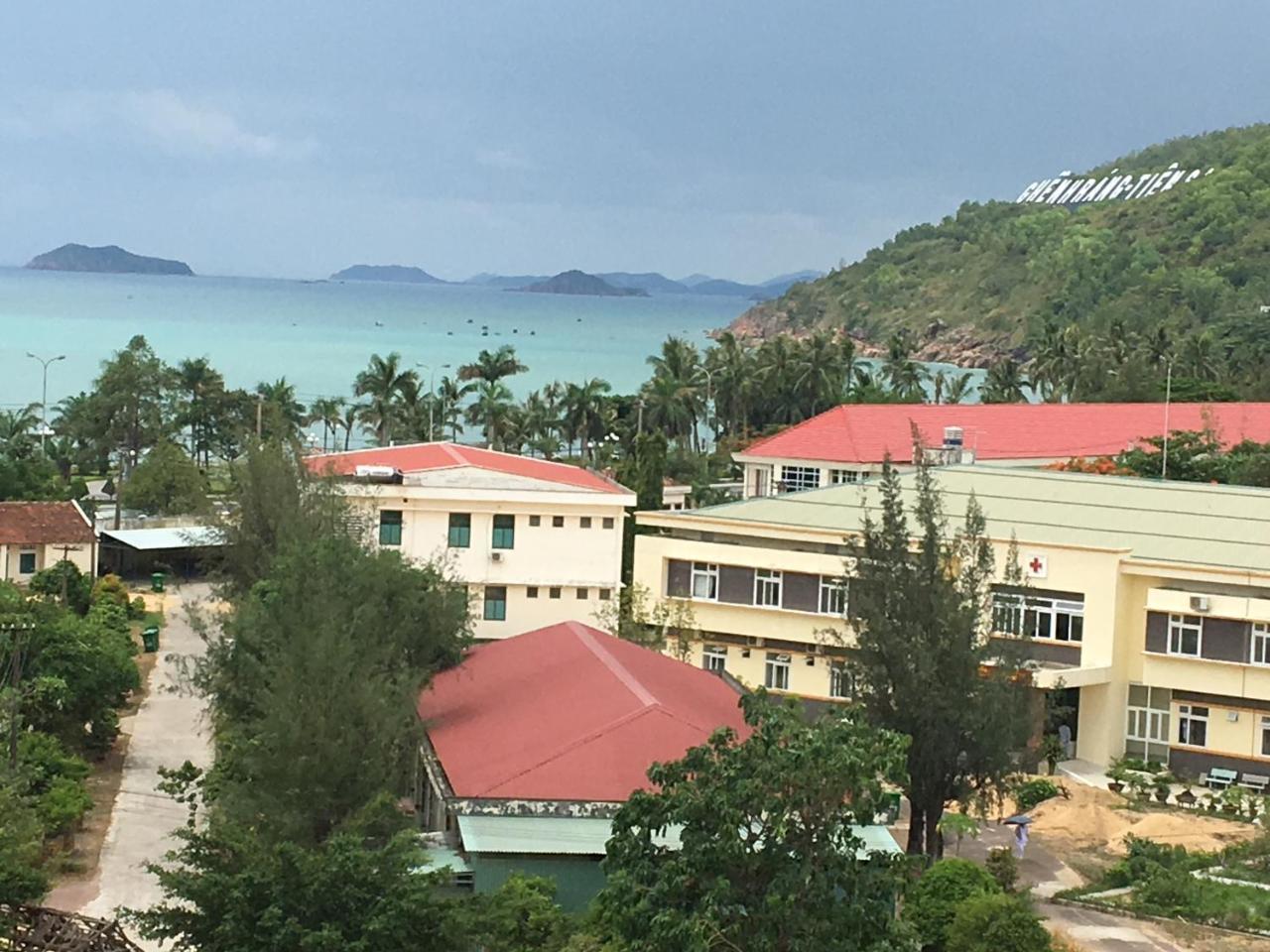 Trieu Hoang Hotel Quy Nhon Exterior photo